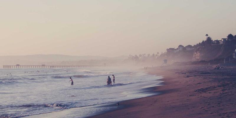 青岛创意礼品设计新风尚：品德礼品定制如何践行可持续材料与生态理念