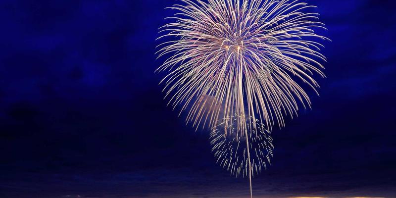 青岛礼品定制：个性化与创意设计如何赋能企业品牌价值