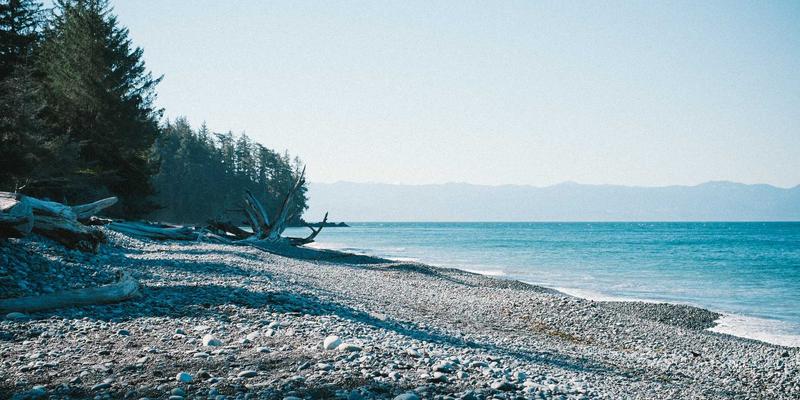 青岛礼品定制指南：以品德礼品与创意设计赋能企业价值