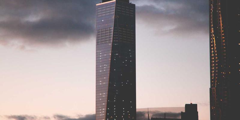 青岛礼品定制案例分析：如何通过个性化创意设计赢得市场青睐