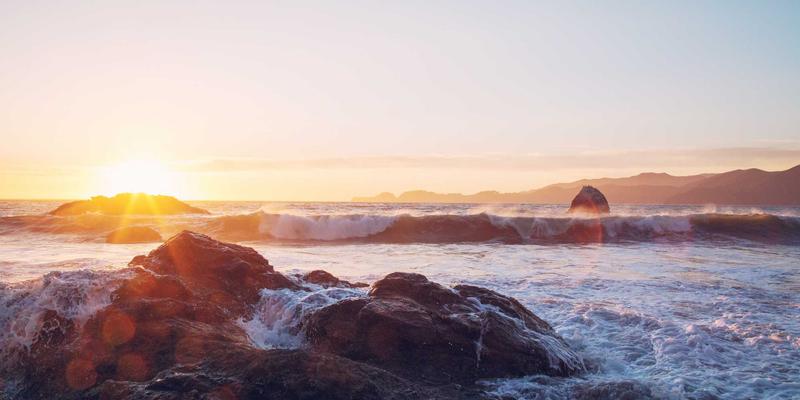 青岛非遗文化礼品定制：如何将传统技艺融入现代企业礼品与个性化商务馈赠